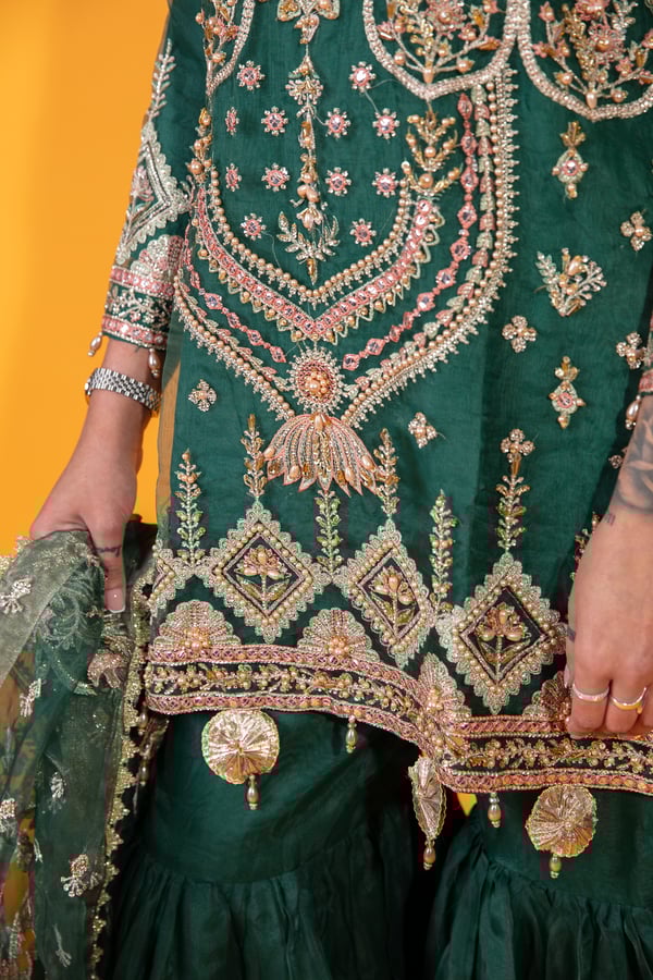 Qalamkar mehndi 3 piece gharara suit - Image 10