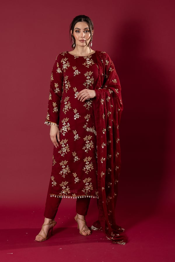 Alara collection 3 piece luxury embroidered suit - Maroon, X-Large
