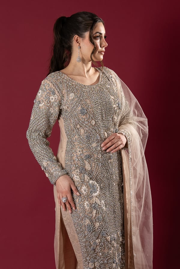 Bar collection 3 piece heavy embroidered suit - Image 5