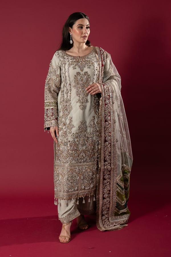 Imrozia embroidered 3 piece suit - Image 2