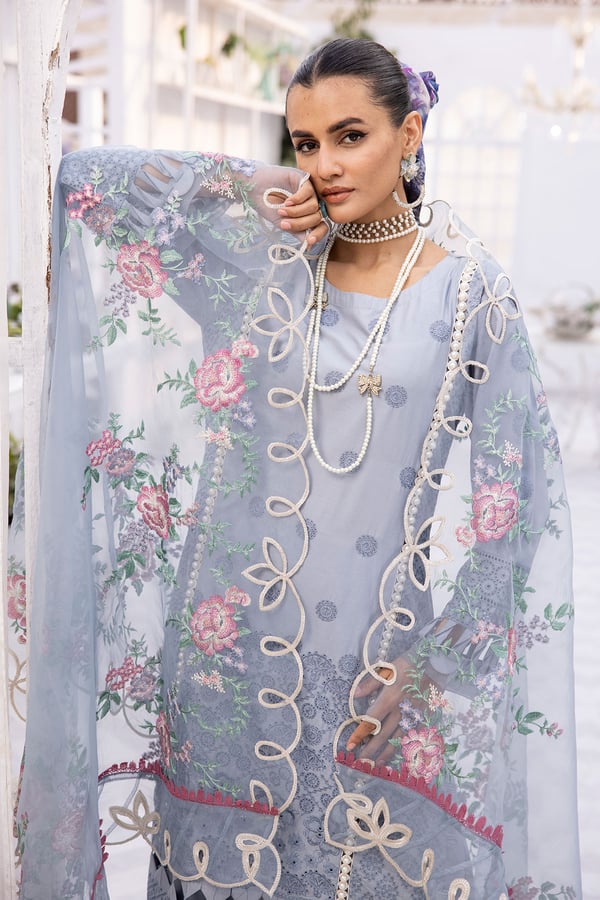 Ivana chikankari collection 3 piece embroidered suit - Image 4