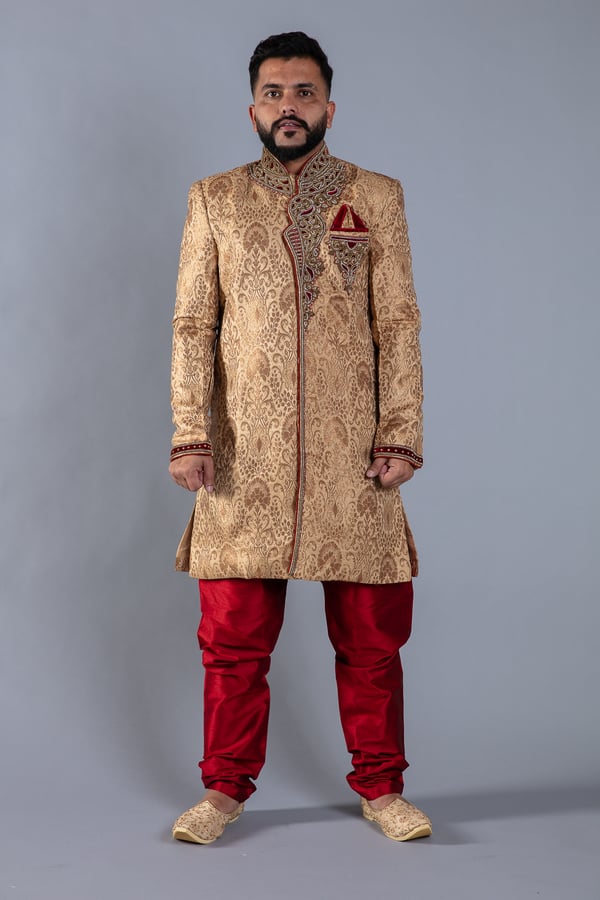 Men's luxury embroidered sherwani