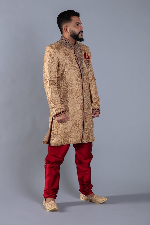 Men's luxury embroidered sherwani - Image 3