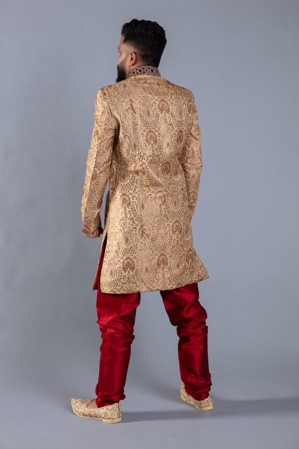 Men's luxury embroidered sherwani - Image 4