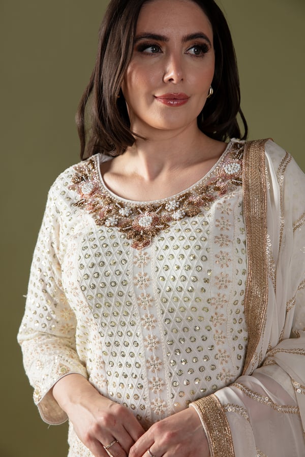 3 Piece Chikankari embroidered lengha choli - Image 5