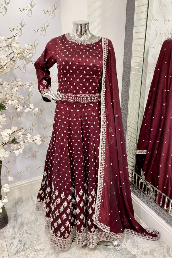Shiffonz raw silk luxury embroidered gown - Image 2