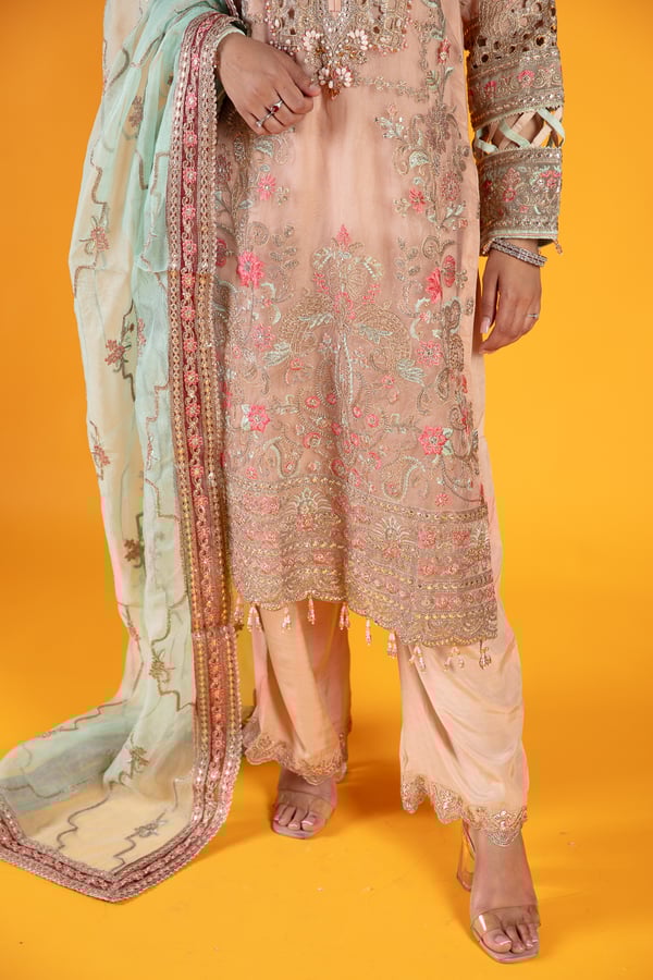 3 Piece cut work embroidered suit - Image 7