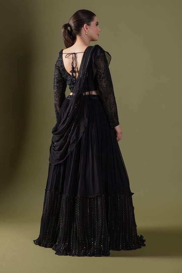 Shiffonz 3 piece embroidered lengha choli - Image 4