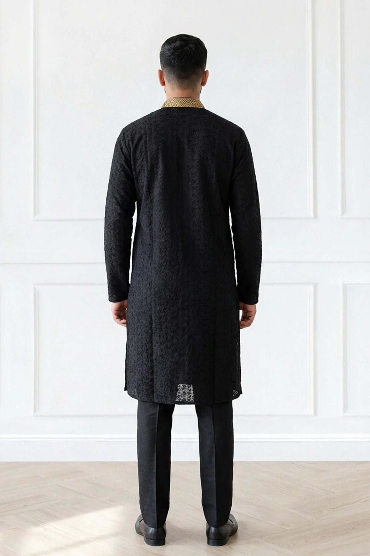 Men's embroidered chikan kari kurta set - Image 2
