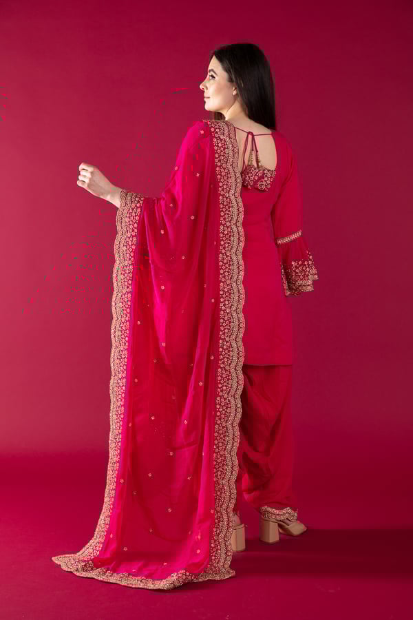 Shiffonz 3 piece thread work embroidered shalwar suit - Image 6