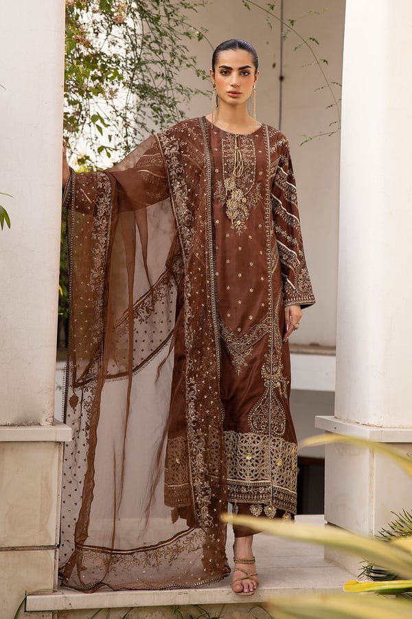 Zhavia luxe collection 3 piece embroidered suit - Image 2