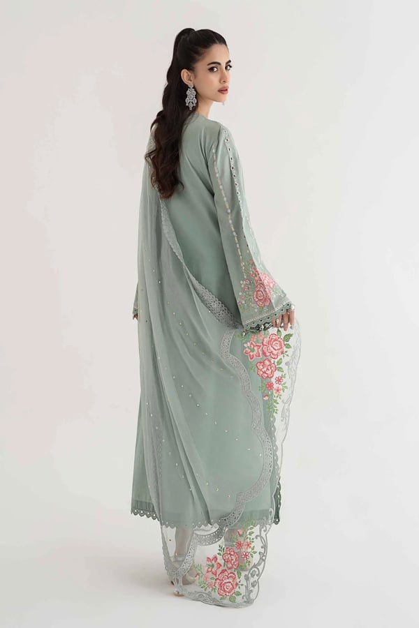 Esma embroiderd collection 3 piece suit - Image 3