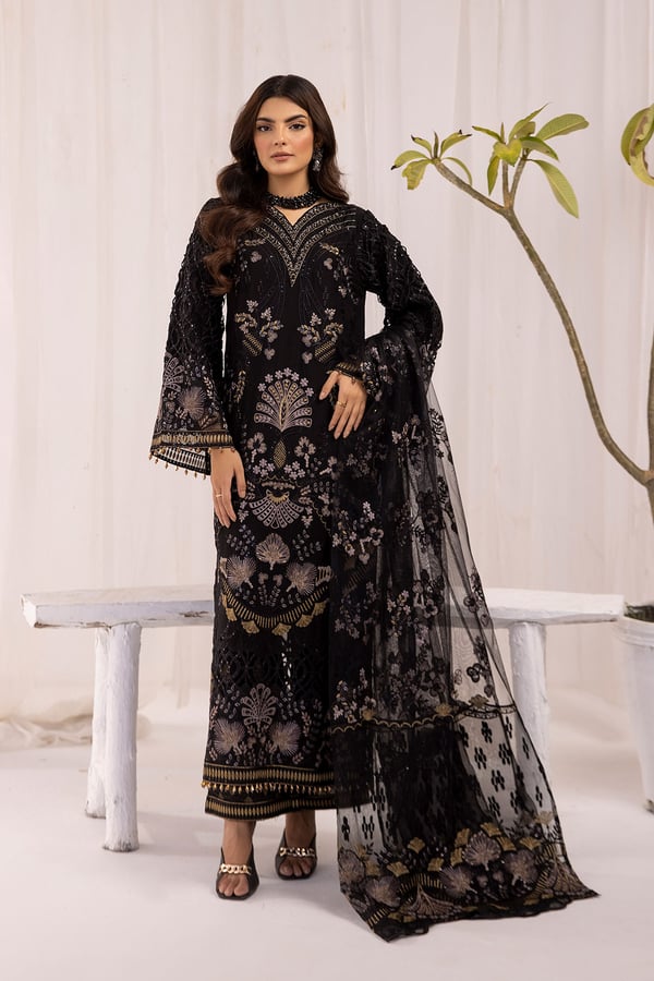 Sienna luxury collection 3 piece embroidered suit
