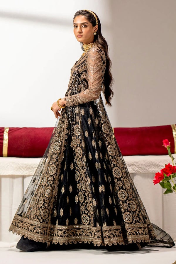 Maryum and Maria Elise 3 piece embroidered suit - Image 2