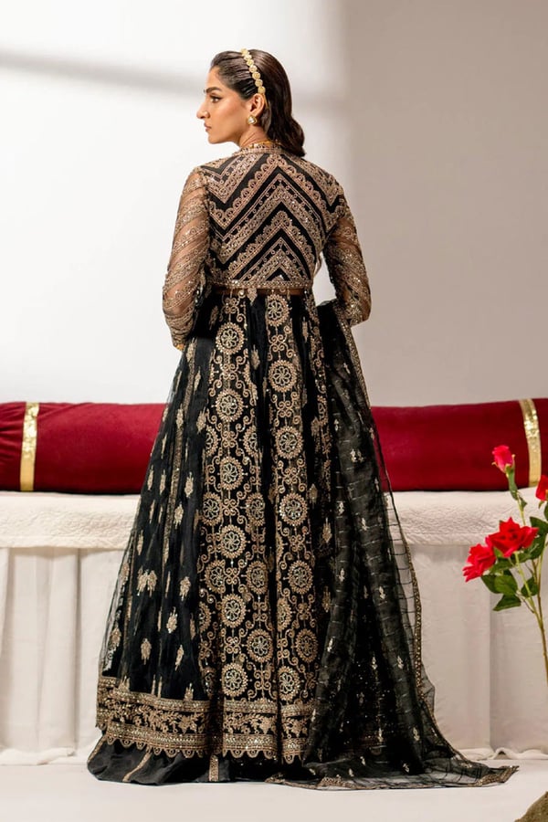 Maryum and Maria Elise 3 piece embroidered suit - Image 3