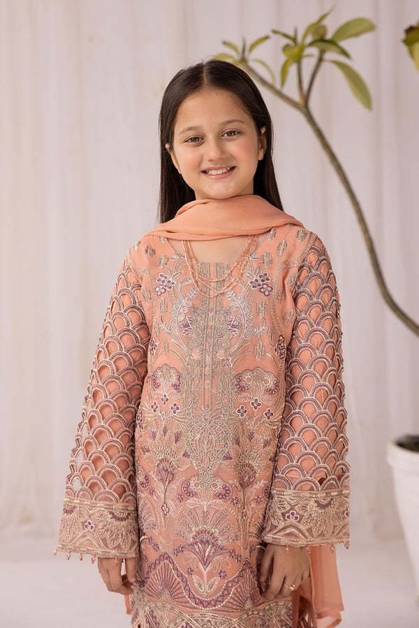 Sienna luxury collection shell pink 3 piece kids suit - Image 3