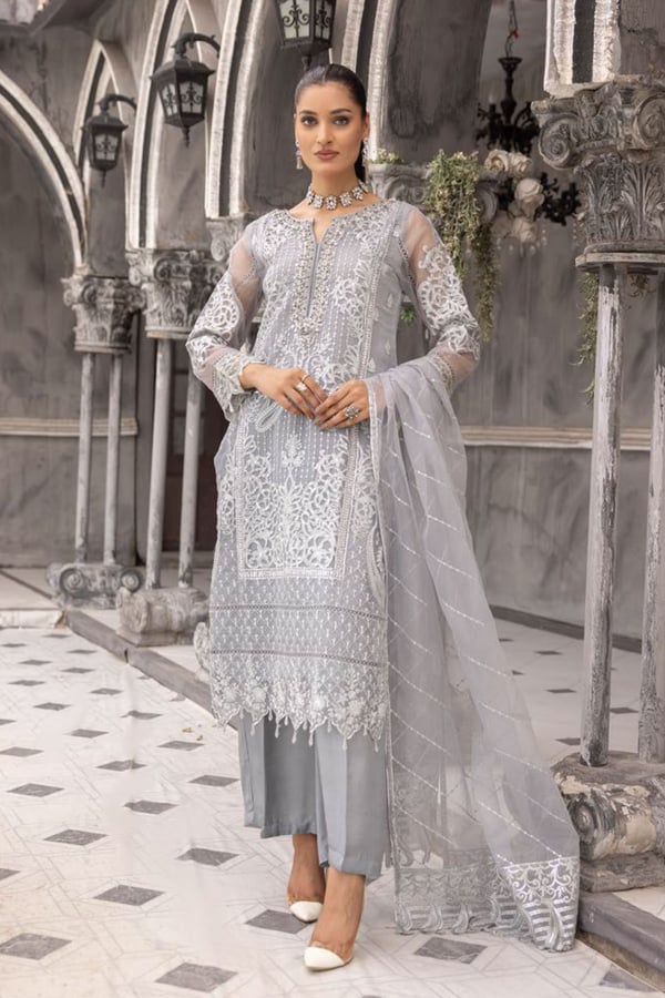 Eira collection 3 piece embroidered organza suit - Image 5