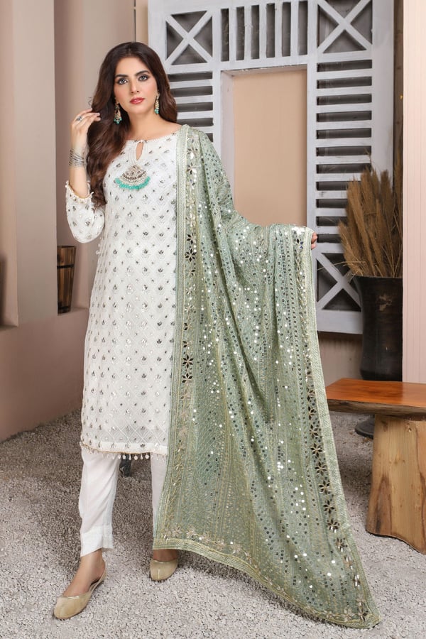 Rawayat collection 3 piece embroidered suit