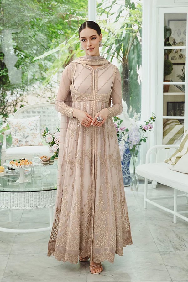 Maryum and Maria Ariya collection 3 piece sima embroidered suit