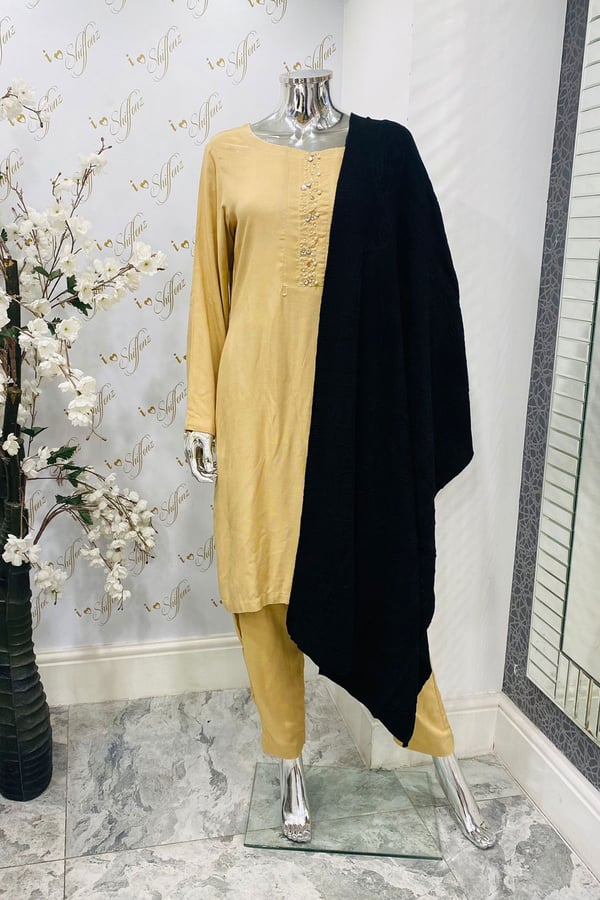 Wool shawl collection - Black, FREE SIZE