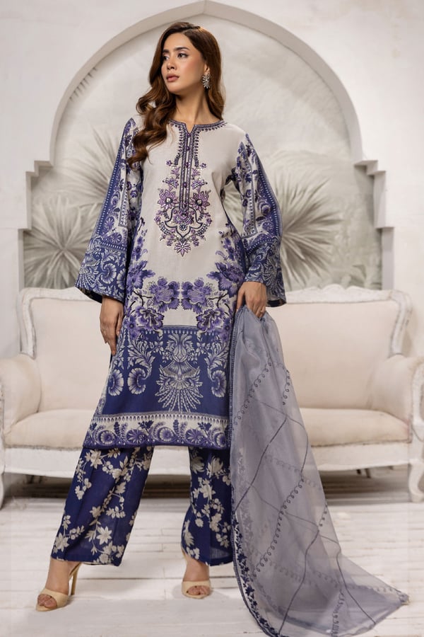Fiesta khaddar collection 3 piece printed suit