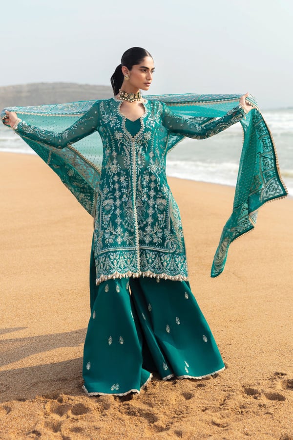 Dastangoi by Afrozeh 3 piece firdaus embroidered suit