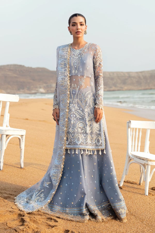 Dastangoi by Afrozeh 3 piece nashmia embroidered suit