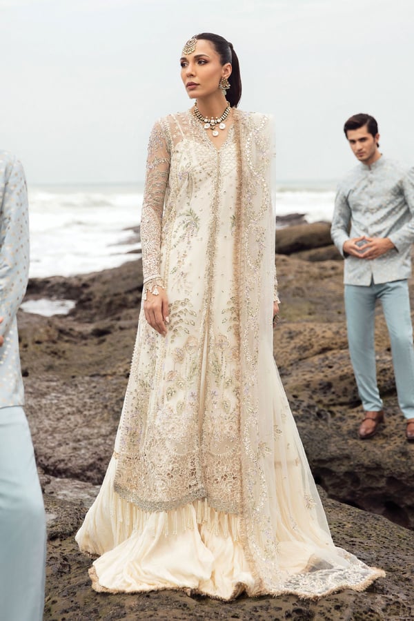 Dastangoi by Afrozeh 3 piece shugufta embroidered suit