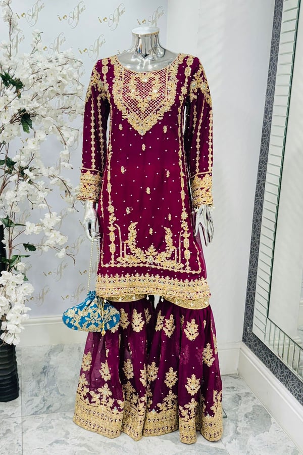 Esme wedding collection 3 piece mehndi suit - Image 2