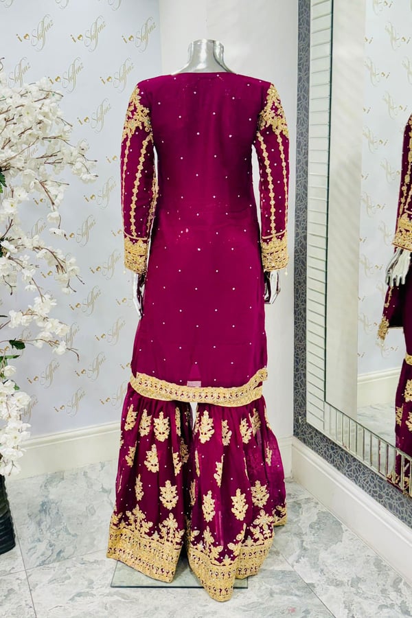 Esme wedding collection 3 piece mehndi suit - Image 4
