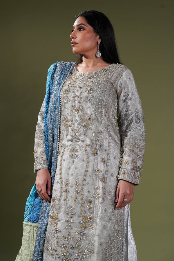Aik wedding collection 3 piece embroidered suit - Image 4