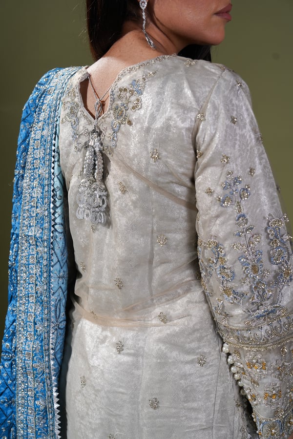 Aik wedding collection 3 piece embroidered suit - Image 8