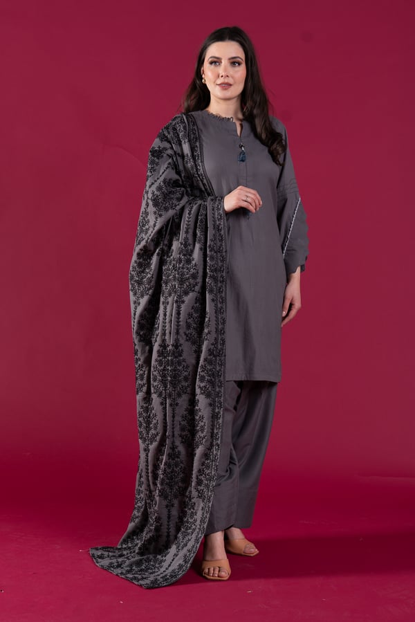 Neelam collection 3 piece suit with embroidered shawl - Image 2