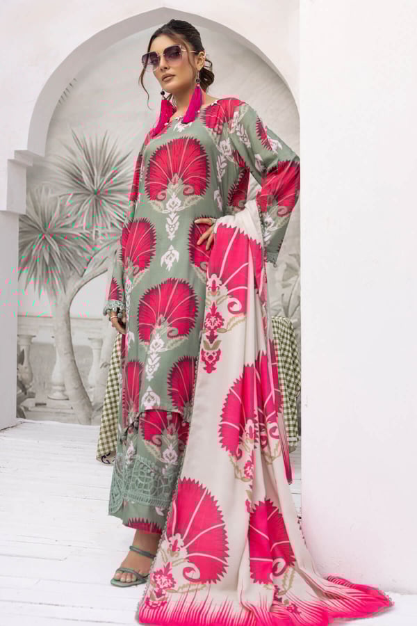 Maria b petals embroidery collection 3 piece suit - Image 2