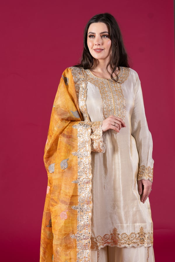 Ruhi premium luxe semi stitched 3 piece suit collection - Image 3