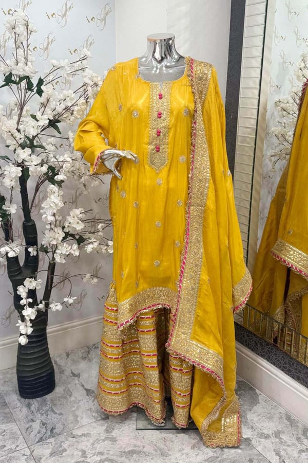 Sandali luxe pure chiffon semi stitched suit