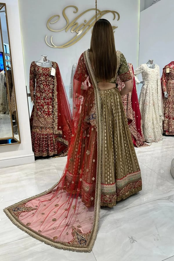 3 Piece organza threadwork lehnga choli - Image 2
