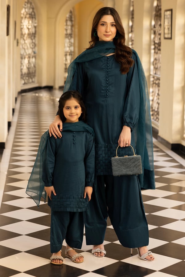 Farshi 3 piece kids Eid 2025 mother & daughter shalwar kameez - Image 4
