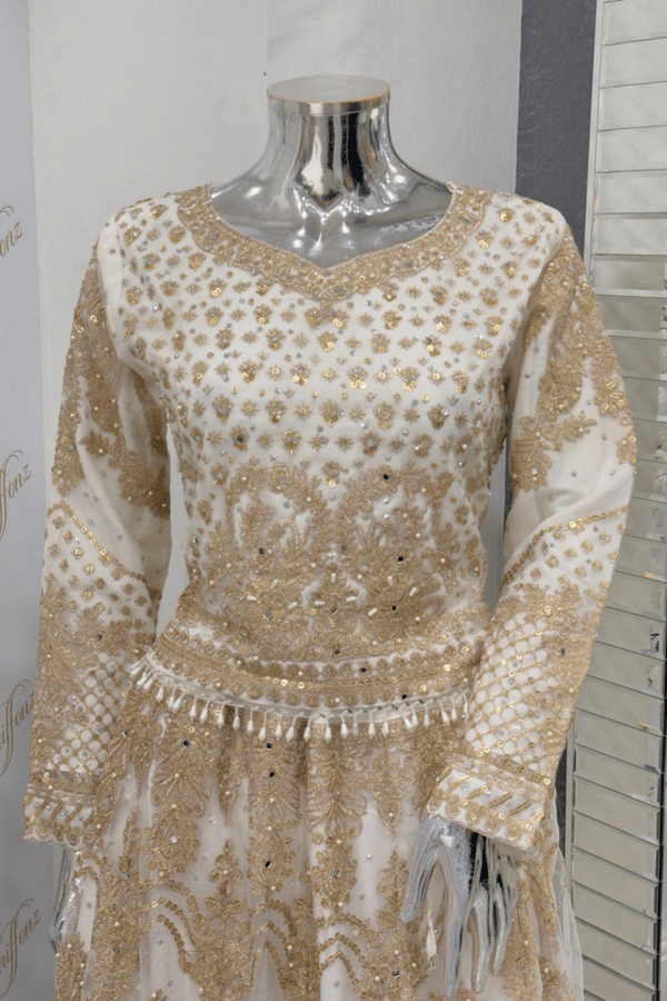 Shiffonz 3 piece net embroidered lengha choli - Image 5