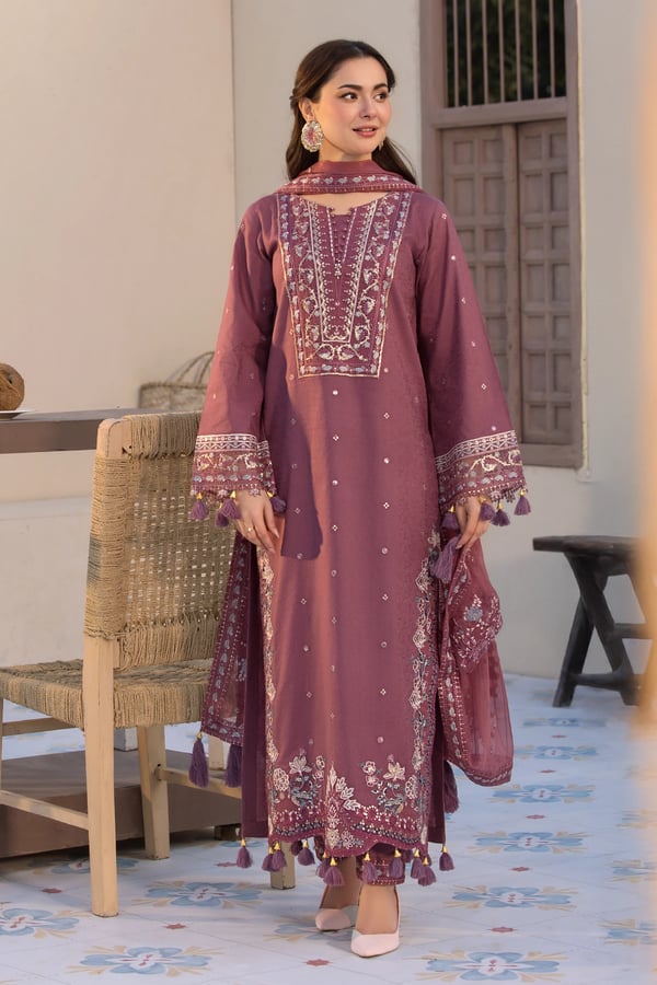Hania Amir premium Eid 2025 3 piece jacquard collection - Image 2