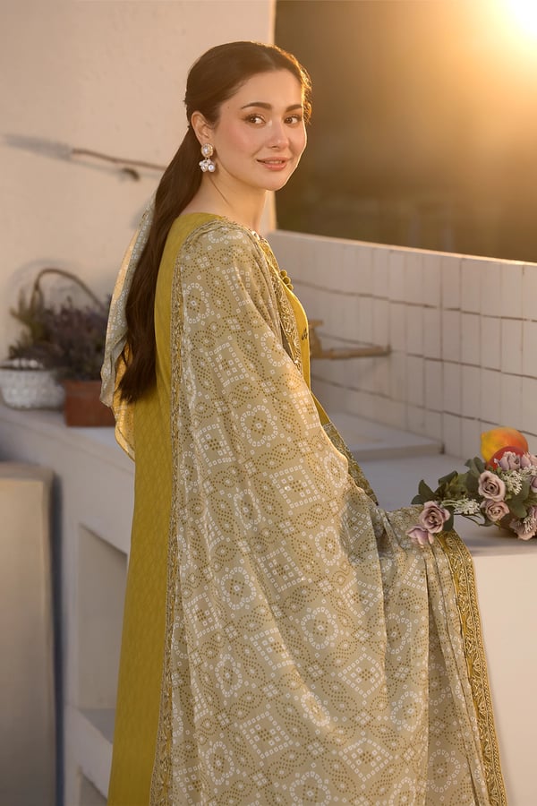 Hania Amir deluxe Eid 2025 3 piece jacquard collection - Image 6