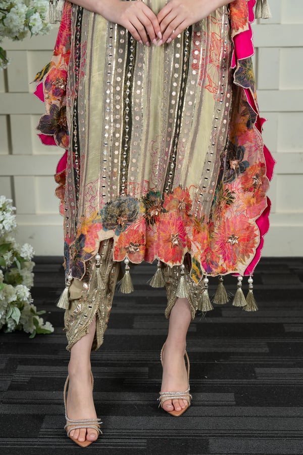 Graceful 2 piece kaftan style top with tulip set - Image 12