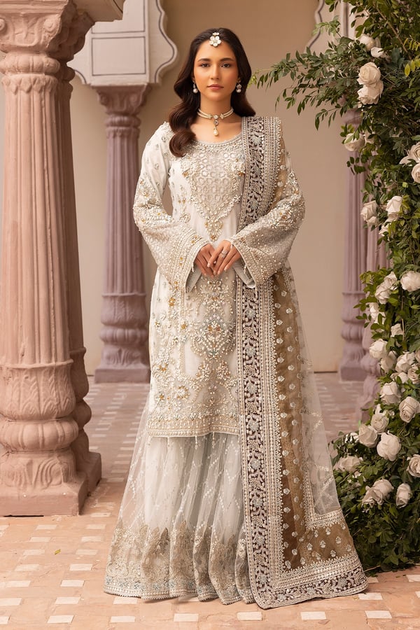 Elegant 3 piece Imrozia gharara collection