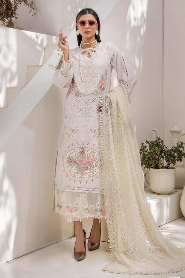 Luxury 3 piece Maria B suit Eid 2025 collection