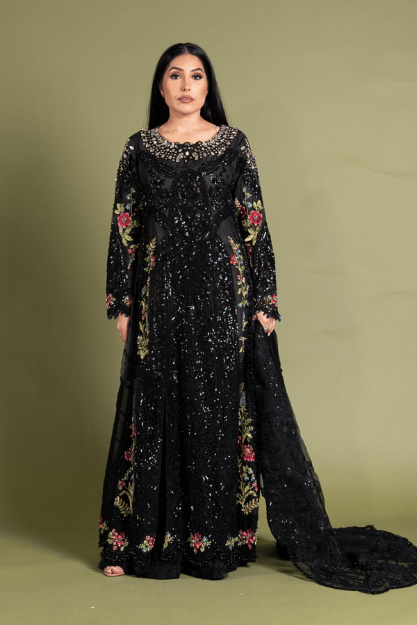 Maria B wedding collection 3 piece embroidered suit - Image 2