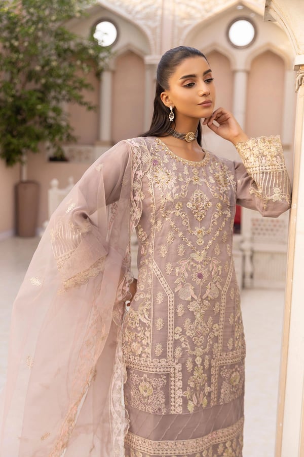 Alia Eid collection 3 piece embroidered organza suit - Image 4