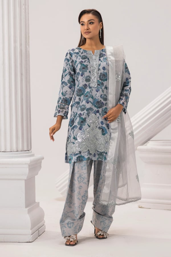 Monar Eid 2025 3 piece graceful farshi shalwar suit - Blue, Large