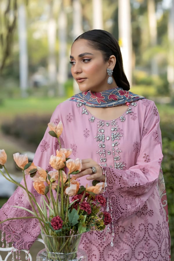 Ivana 3 piece chikan kari farshi shalwar Eid suit - Image 2