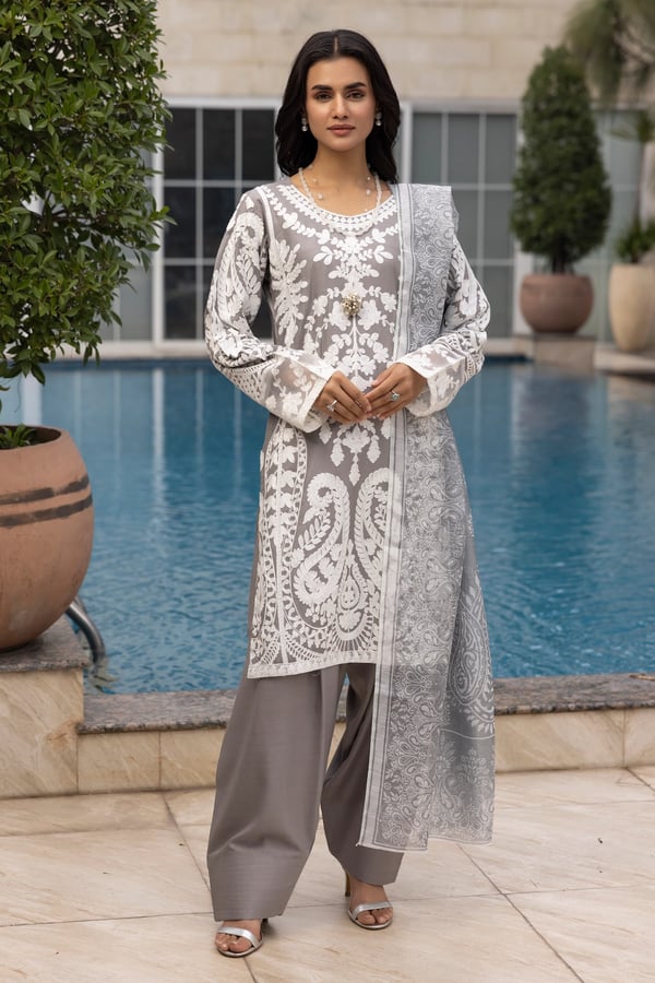 Jasmine Eid 2025 3 piece linen farshi shalwar suit