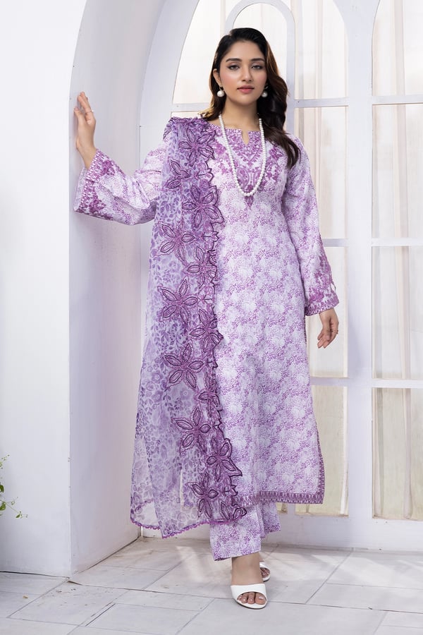 Sawera Eid 2025 3 piece luxury mother's lawn suit - Image 3